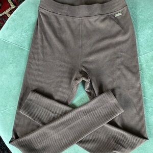 BYLT Ribbed Leggings